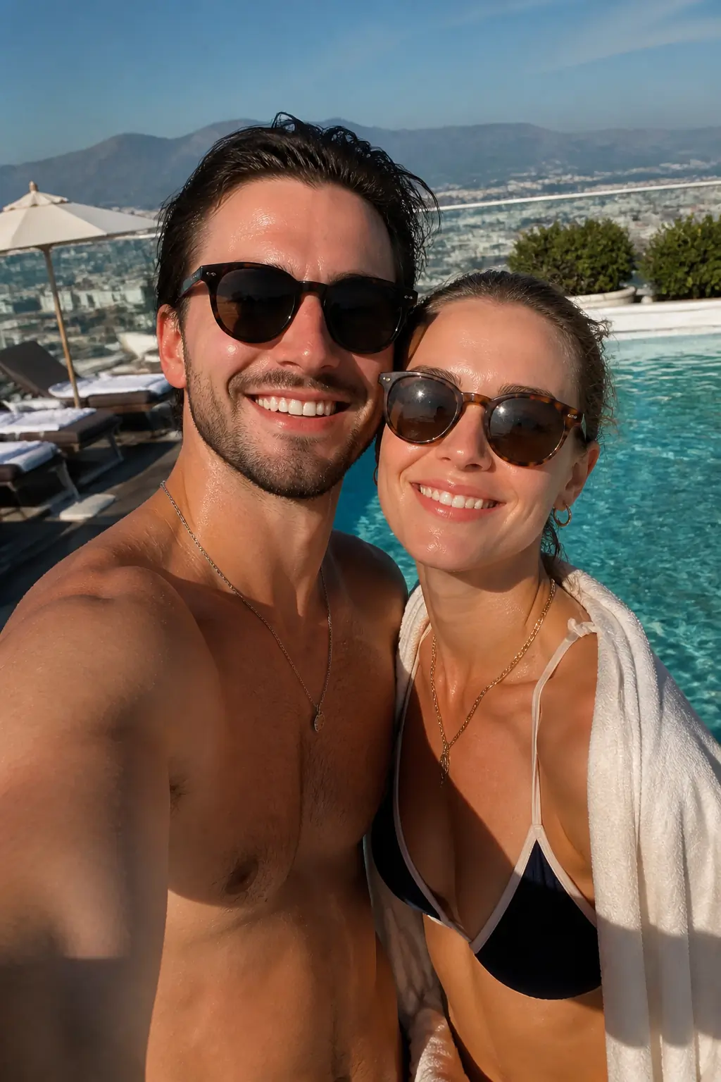 Selfies for Couple 26