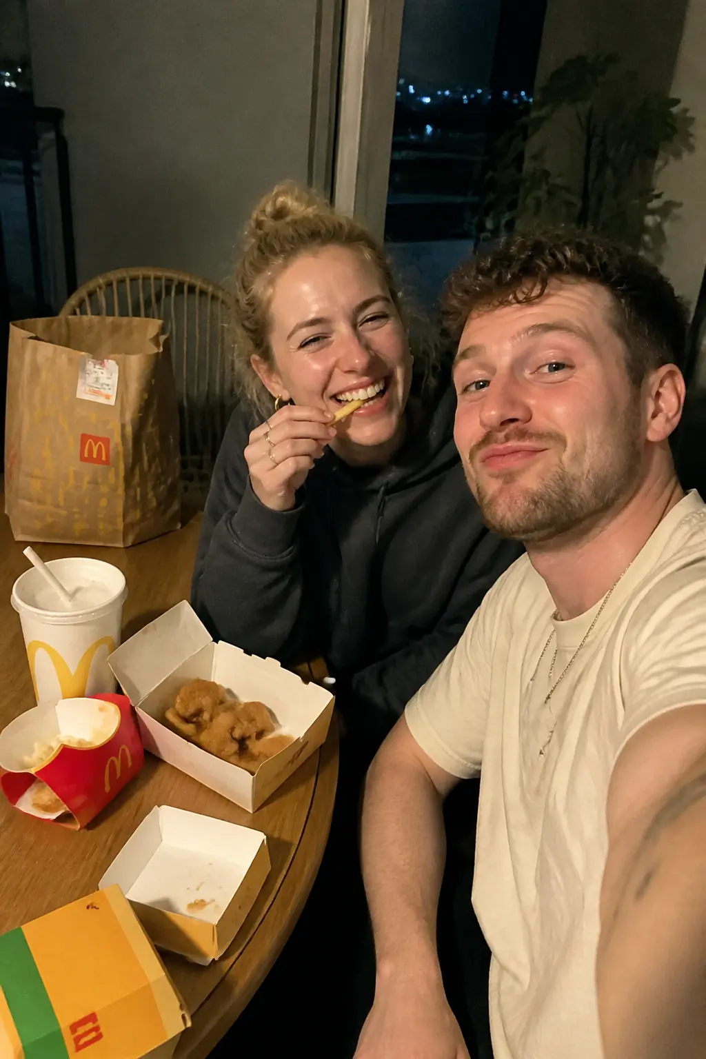 Selfies for Couple 40