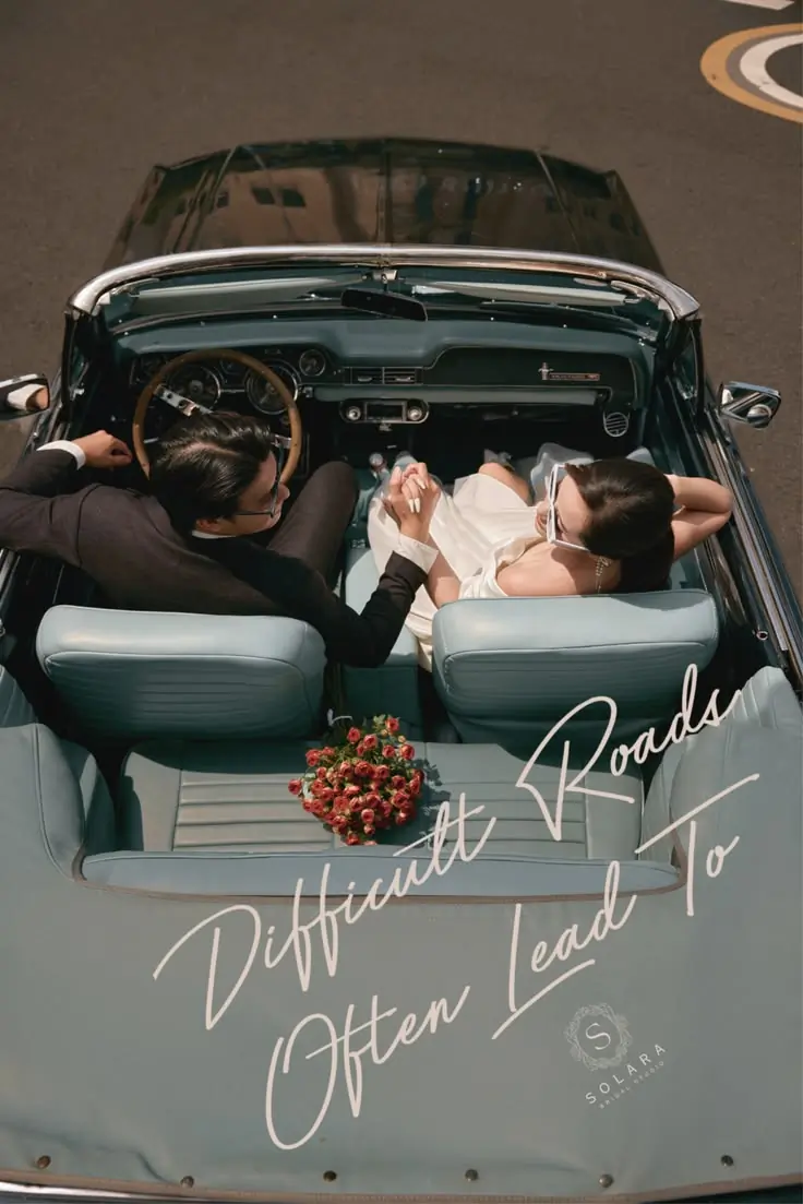 Vintage Roadtrip Romance